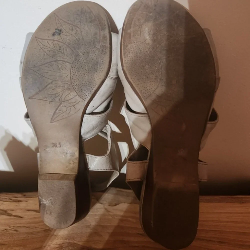 Vintage sz 6 Arnold Churgin real‎ leather twist sandals guc